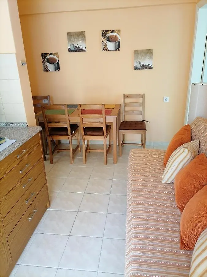 D Apartment Nea Kallikrateia