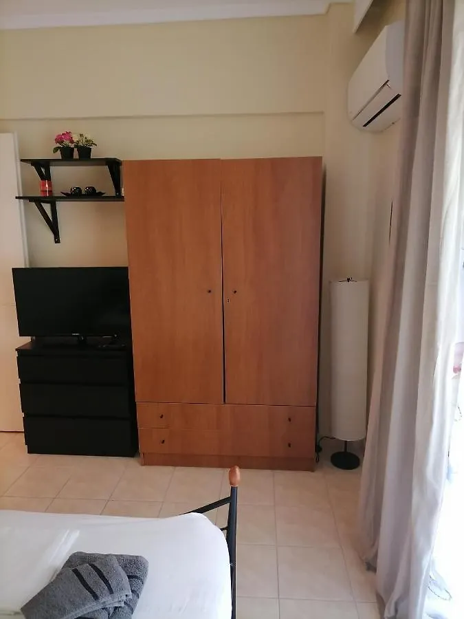 D Apartment Nea Kallikrateia 0*,